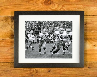 Jerry Kramer & Jim Taylor - Iconic 1960's Green Bay "Packers Sweep" - Vintage Matted and Framed Sports Wall Hanging