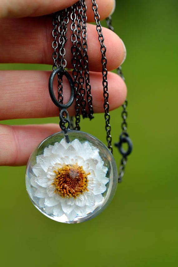 White Flower Pendant, Cornflower Resin Necklace, Real Flower Jewelry, Floral Jewellery, Christmas Gift. SPhere 4 cm. Chain 80 cm. shops