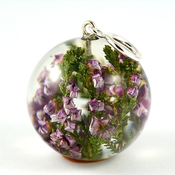 Pendentif en résine de bruyère, collier fleur rose (Calluna vulgaris), pendentif fleur véritable, bijoux floraux, bijoux en résine, pendentif en argent