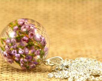 Real Heather Pendant, Natural Heather Necklace, Heather Jewelry, Resin Flower Pendant, Silver Pendant, Sphere 2.5 cm, Chain 80 cm.