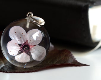 Pink Cherry Flower Pendant, Pink Resin Pendant, Real Flower Pendant, Silver no Chain Pendant, Cherry Necklace. Sphere 3 cm. Witchout chain.