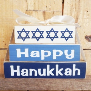 Happy Hanukkah, Small Blocks, Wood Sign, Wood Blocks, Holiday Decoration, Star of David, Hanukkah Decoration, Hanukkah Celebration