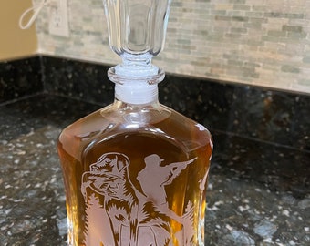 Duck Hunting Scene with Hunter/Dog & Ducks Whiskey/Scotch/Bourbon/Brandy  decanter 23.75 oz.  wrap design - Glass Decanter duck/hunt