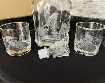 Eagle Engraved Decanter | Whiskey Bourbon Glassware Set | Patriotic Gift