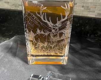 Deer Decanter engraved Whiskey Decanter (810 ml) handcrafted