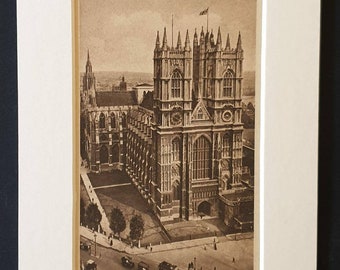 Westminster Abbey - Original c1920 London postcard