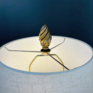 Mid-Century Modern Murano Gold & White Twist Table Lamp, c.1960s image 2