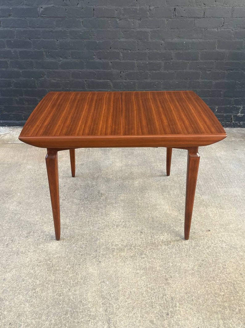 Mid-Century Modern Link Expanding Teak Dining Table by Harris Lebus, c.1960s image 3