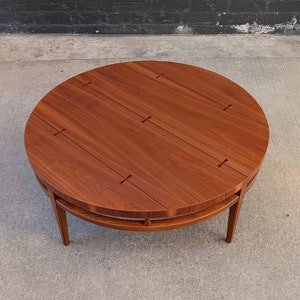 Mid-Century Modern Walnut Coffee Table with Inlaid Bowtie Rosewood by Lane , c.1960s image 3