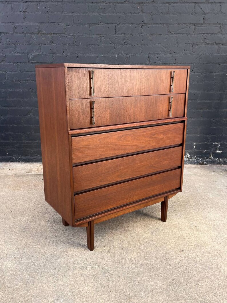 Mid-Century Modern Walnut Highboy Dresser, c.1960s image 3