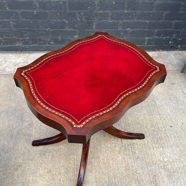 Pair of American Antique Mahogany Side Tables with Gilt-Tooled Burgundy Red Leather Top, c.1950s image 4
