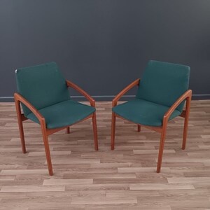 Set of 4 Mid-Century Danish Modern Dining Chairs by Kai Kristiansen image 4