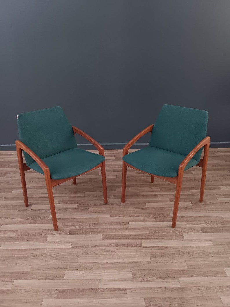 Set of 4 Mid-Century Danish Modern Dining Chairs by Kai Kristiansen image 4