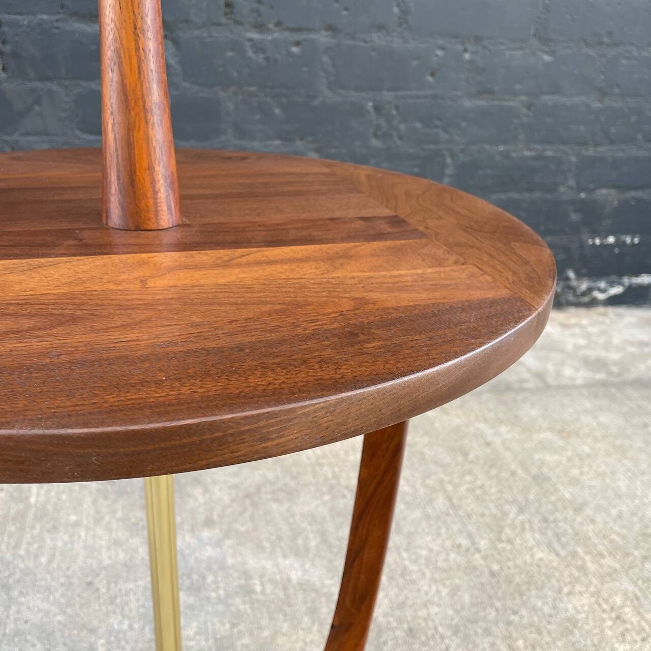 Mid-century Modern Walnut & Brass Floor Lamp With Side Table Mid-century Modern Walnut & Brass Floor Lamp With Side Table
