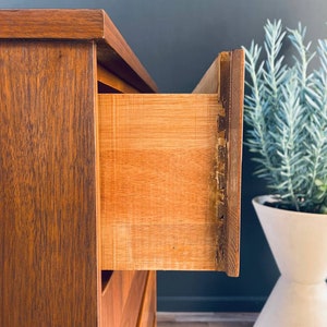 Mid-Century Modern Walnut Bachelor Dresser, c.1960s image 9