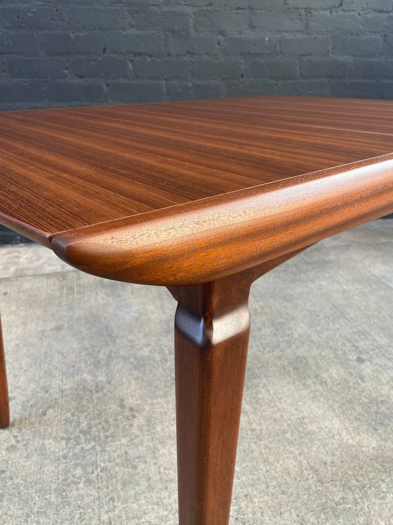 Mid-Century Modern Link Expanding Teak Dining Table by Harris Lebus, c.1960s image 7