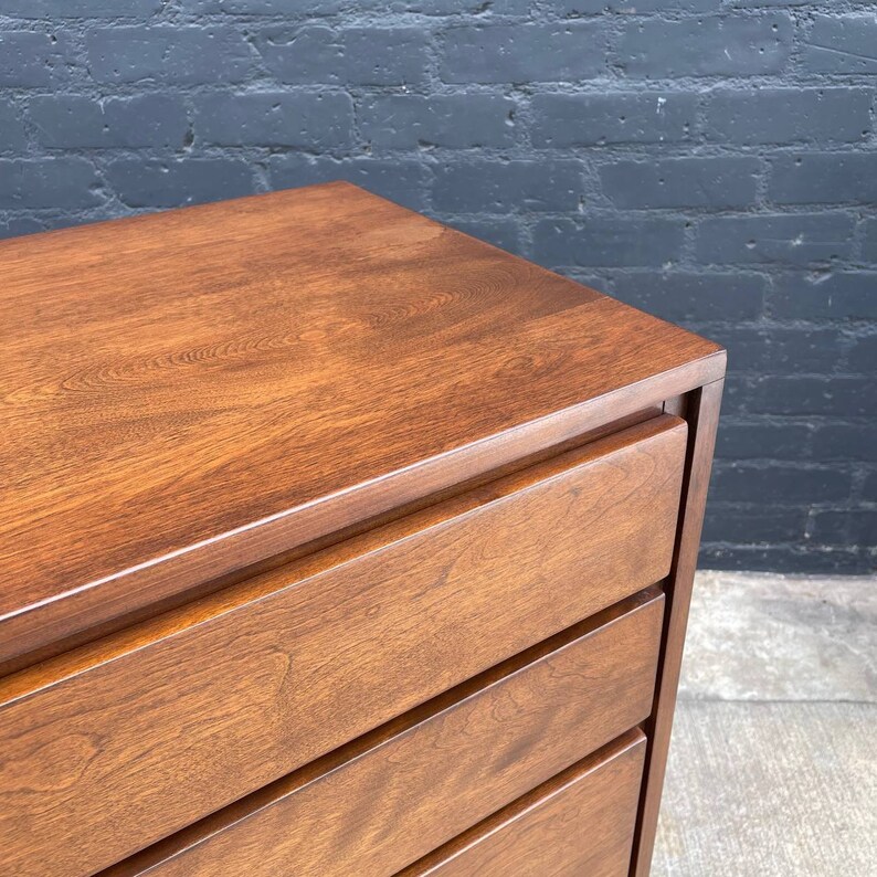 Mid-Century Modern Highboy Dresser by Russell Weight, c.1960s image 7