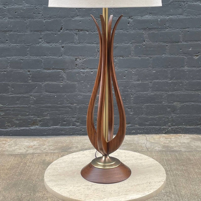 Mid-Century Modern Sculpted Walnut Table Lamp, c.1960s image 3