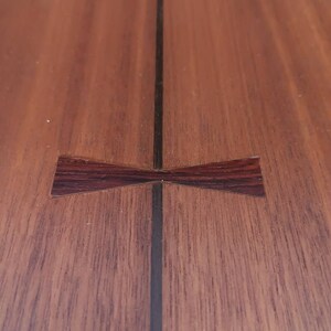 Mid-Century Modern Walnut Coffee Table with Inlaid Bowtie Rosewood by Lane , c.1960s image 6