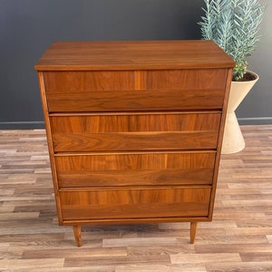 Mid-Century Modern Walnut Bachelor Dresser, c.1960s image 2