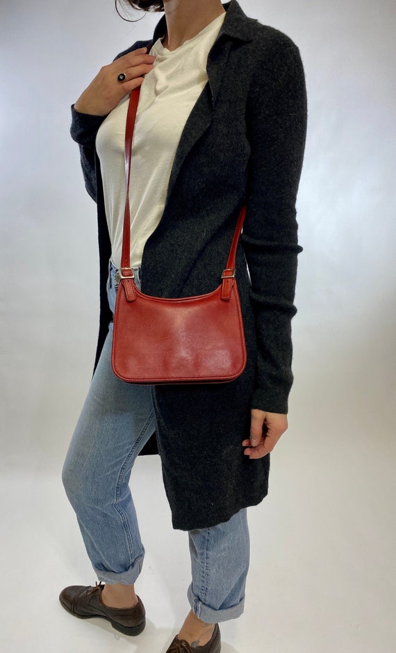 Vintage 90s, Red Leather, COACH Adjustable Shoulde