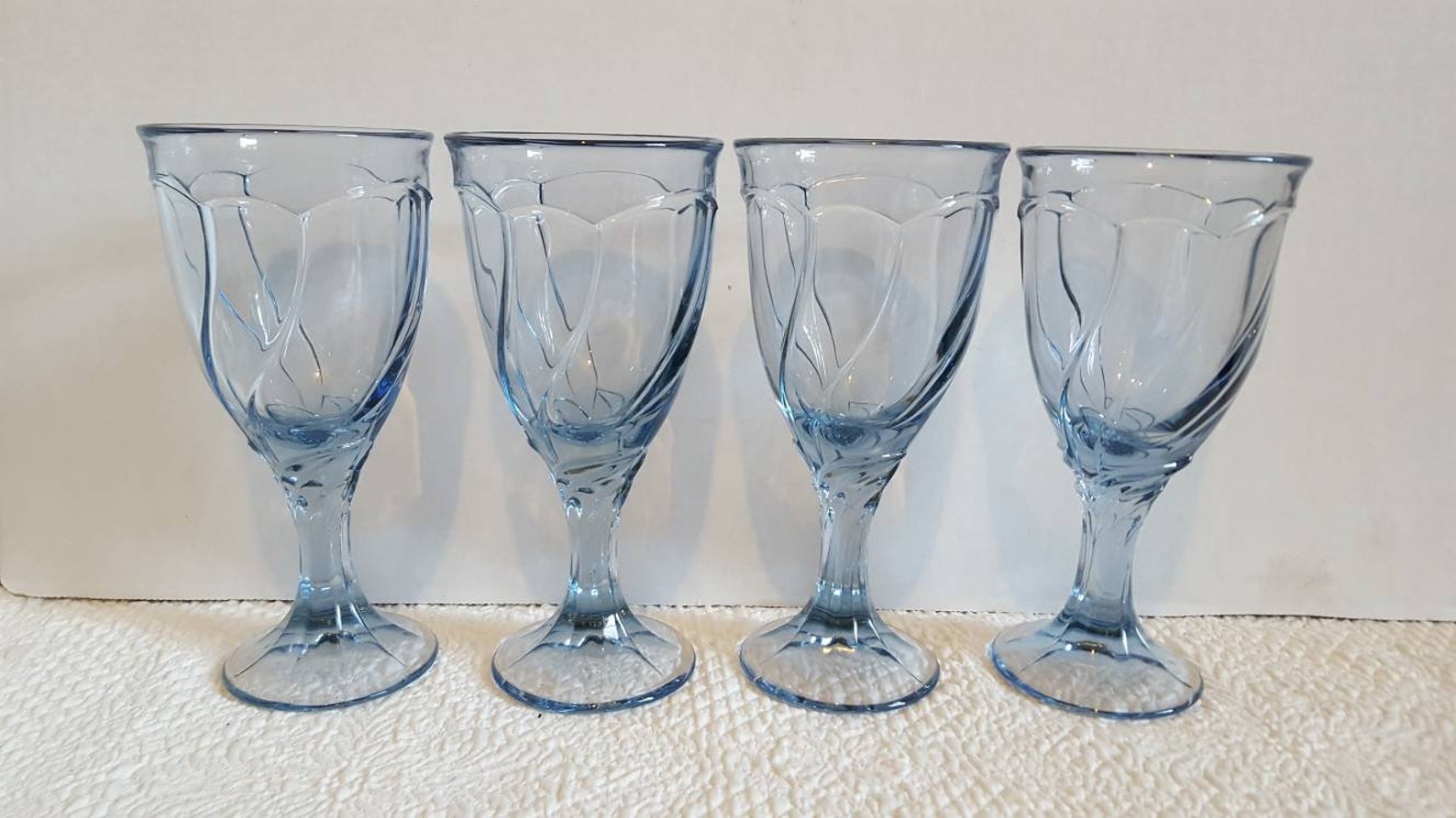 Set of 4 Noritake Sweet Swirl Light Blue Stemmed Water Glasses Etsy