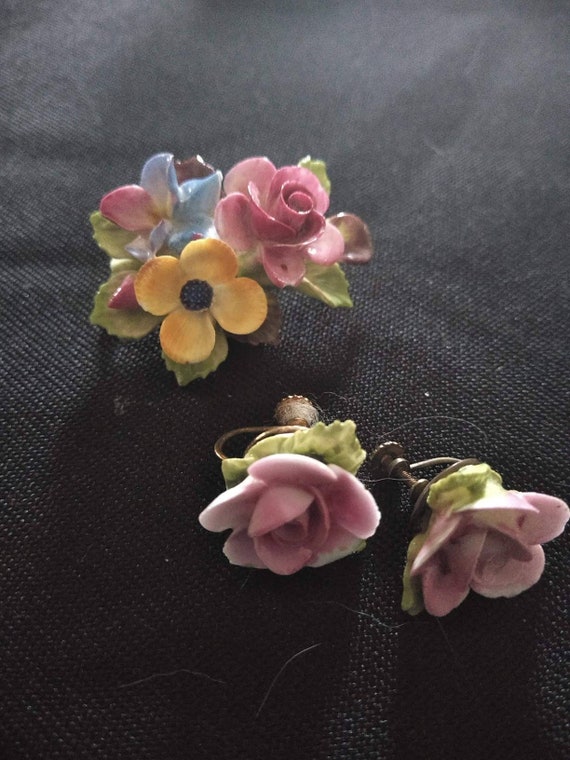 Staffordshire floral earrings and pin.