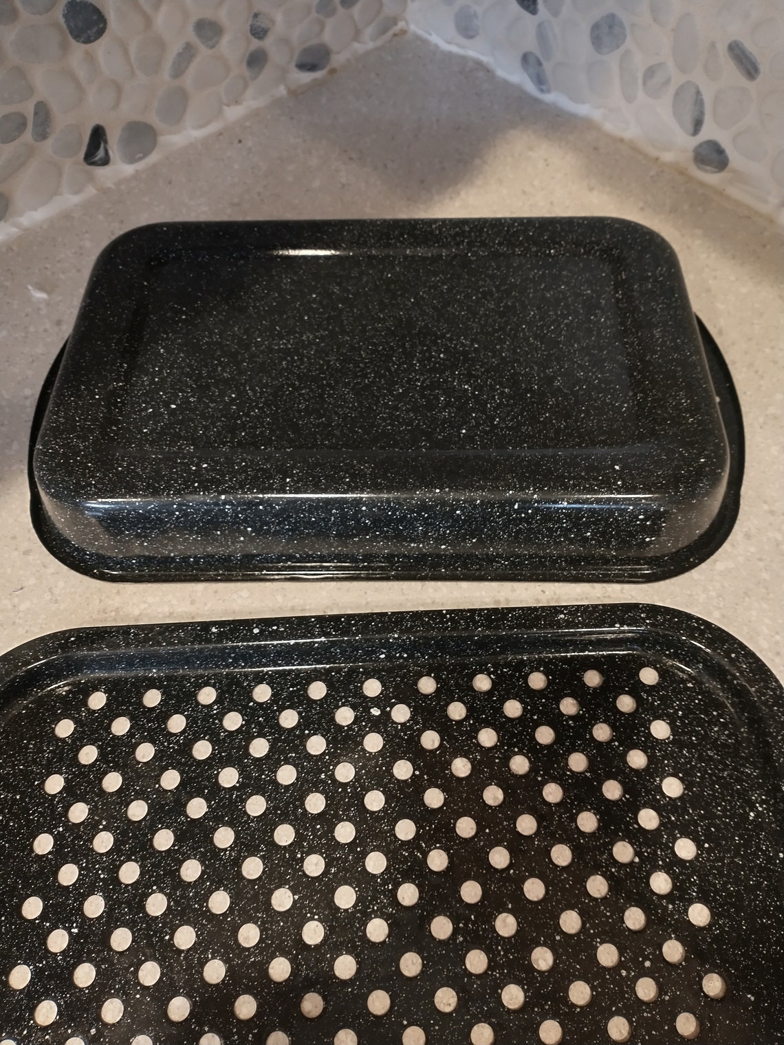 Speckled baking pan with slotted lid Etsy