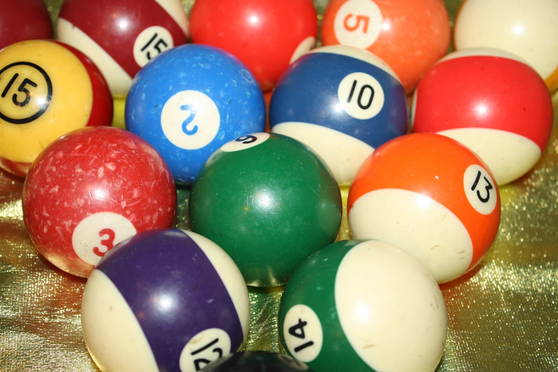Set of 18 Vintage Billiard Pool Balls Etsy UK