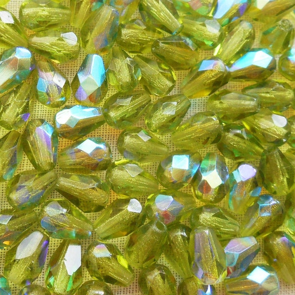 Lot of 25 7 x 5mm Olivine Green AB teardrop Czech glass beads, faceted firepolished beads C5501