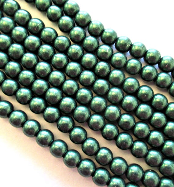 50 Perles Facettées Bohème 4mm - Couleur Olive AB (Olivine AB) - Neuf