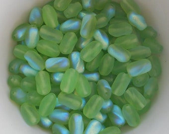 Czech glass twisted oval beads, 25 pieces of 9mm x 6mm Frosted Peridot, Lime Green AB beads C2325