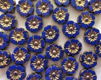 Lot of 16 9mm Czech glass flower beads - opaque royal blue beads w/ gold accents - Hawaiian hibiscus table cut carved beads C00591