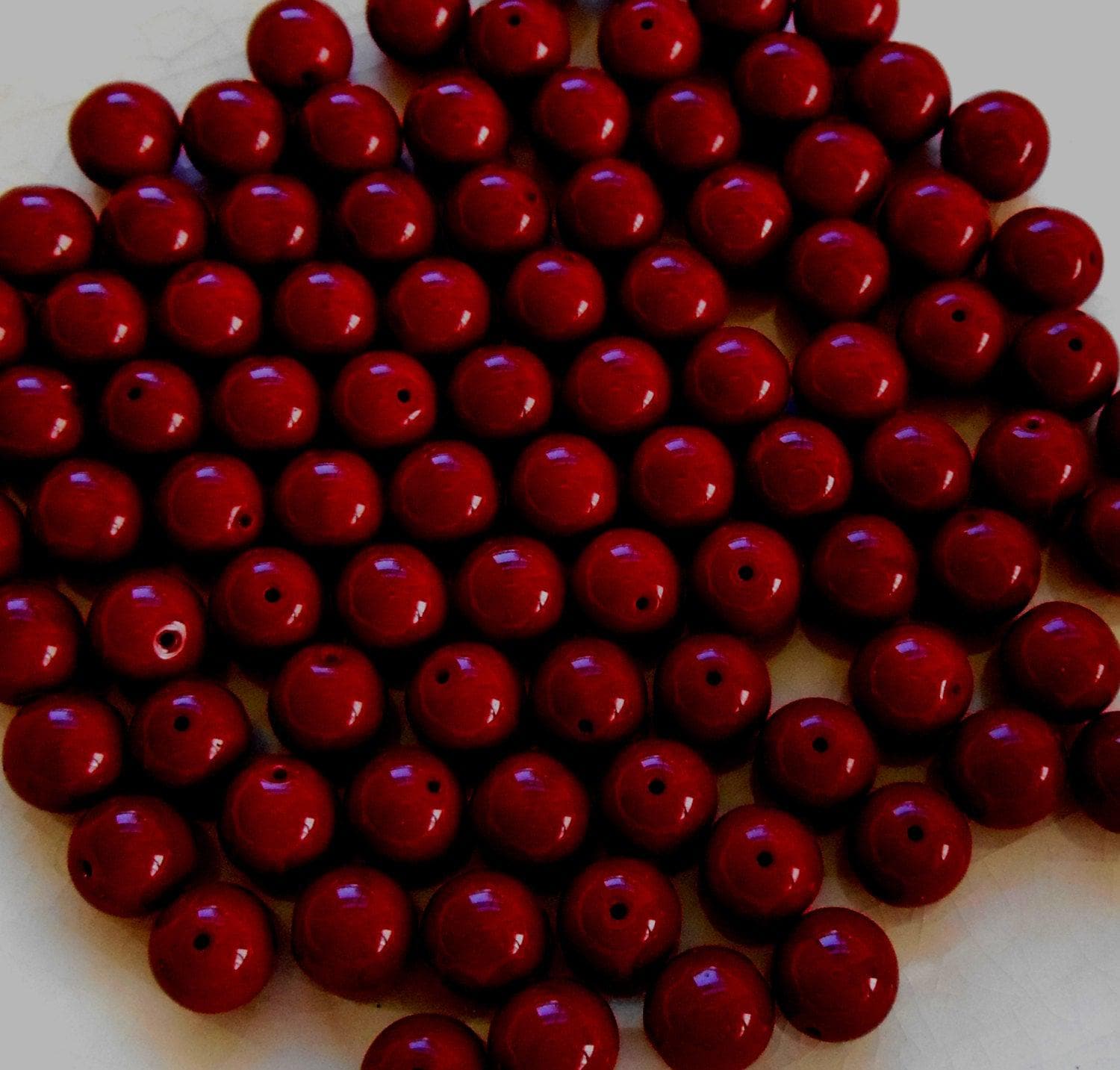 25 8mm Czech Opaque Blood Red smooth round druk beads, deep red glass beads C5625