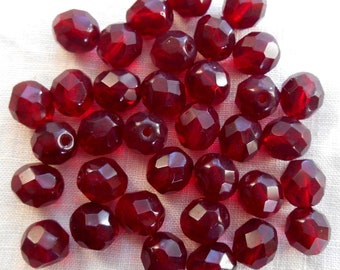 25 8mm Ruby Red - Light Garnet Czech glass beads, fire polished, faceted round beads, C6525