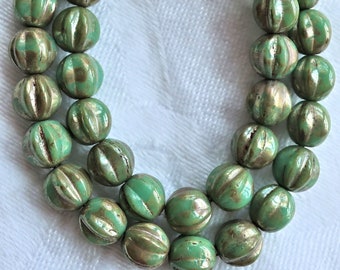 Lot of 25 6mm pressed Czech glass melon beads,  turquoise green beads  with gold accents C0901