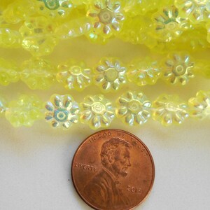 25 9mm Jonquil AB Daisy Discs Czech pressed glass yellow flower beads, C0093 image 3