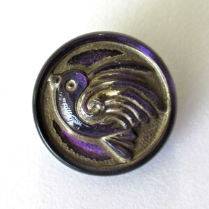 One 18mm Czech glass bird button - purple with a gold wash - decorative shank buttons 00432