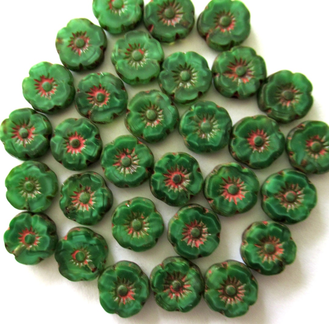 15 Czech Glass Flower Beads 8mm Opaque Marbled Silky Green Picasso