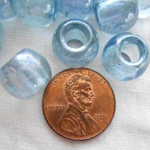 Seis cuentas de cristal checo iridiscentes de color azul luminiscente de 12 mm con orificios grandes, orificios de 4,5 mm, Pandora, estilo europeo, C4801
