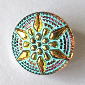 One 18mm Czech glass star button - pink & orange glass with a turquoise wash - verdigris look decorative shank button 00052