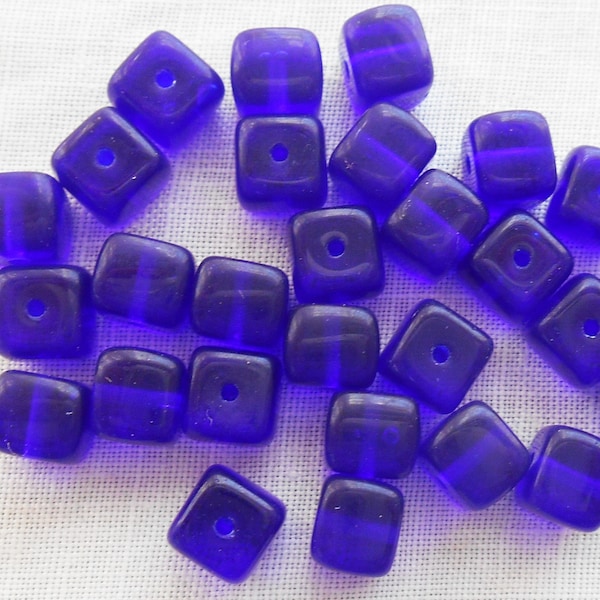 Lot of 25 Cobalt Blue Cube Beads, 5 x 7mm Czech glass beads, C1225