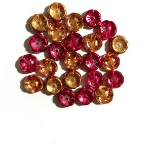 Dix perles de fleurs en verre tchèque de 12 mm - fleurs en verre pressé AB or, rose et orange - C0111