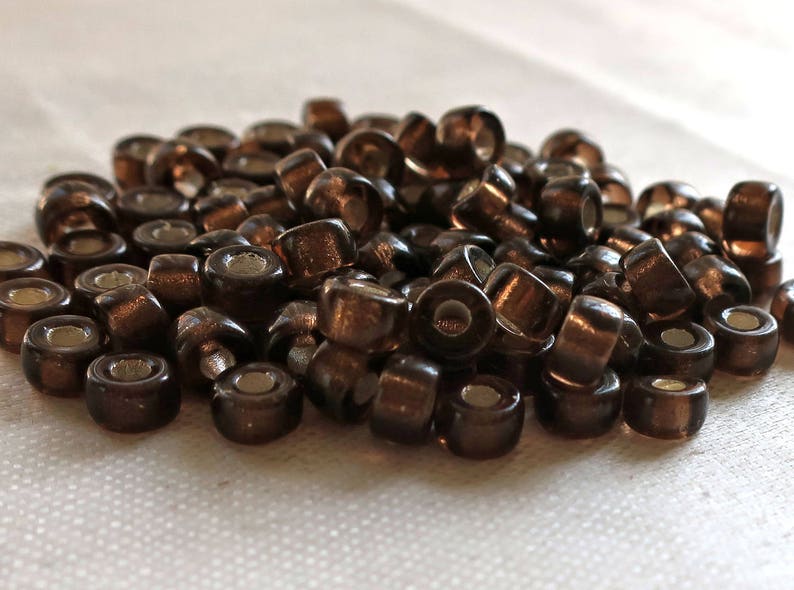 Lot of 50 6mm Smoky Topaz roller or crow beads with large big 2mm holes C7401 Brown Silver Lined Czech glass pony beads