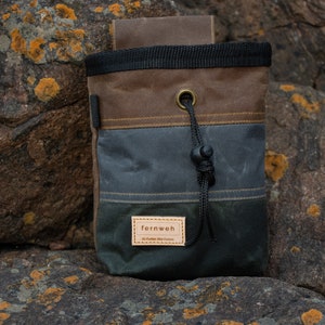 Waxed Cotton Canvas Chalk Bag - Bark/Scree/Forest