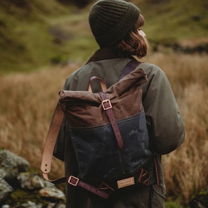 MUICK Waxed Canvas Backpack Bark/Scree/Forest image 2