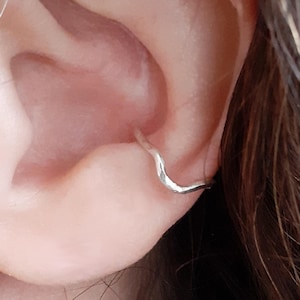 Hoop or open ear cuff for ear cartilage in silver 935 Argentium, conch hoop earring, conch jewelry, wrap around non pierced ear cuff