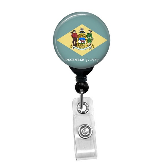 Delaware State Flag Badge Reel – Retractable ID Name Holder Clip for Nurses Teachers Office Staff – Patriotic Delaware Badge Accessory