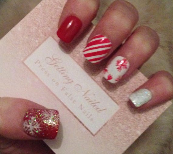 Noël Faux Clous Baton Rouge De Noël Sur Faux Ongles Coller Sur Faux Ongles Ongle Faux Ongles Ongles Peint à La Main Appuyer Sur Les Ongles