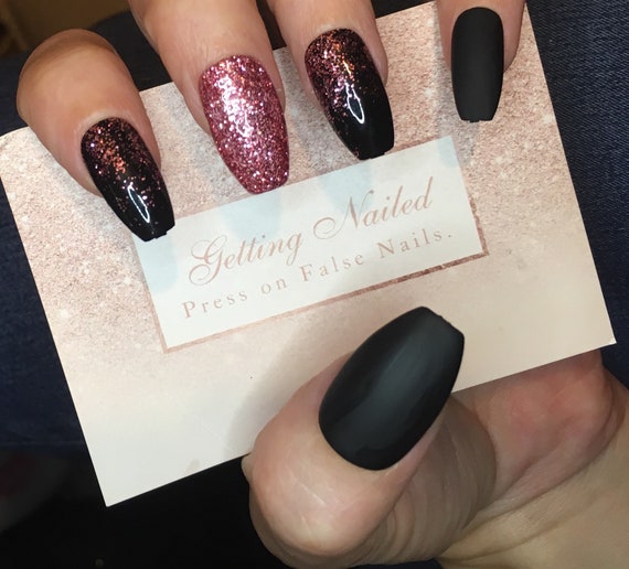Rose gold Nägel, matt schwarze Nägel, Glanz Nägel, falsche Nagel Set, holographische Diamant Nägel, schillernden falsche Nägel, Sommer falsche Nägel, Rose gold Nägel, matt schwarze Nägel, Glanz Nägel, falsche Nagel Set, holographische Diamant Nägel, schillernden falsche Nägel, Sommer falsche Nägel,